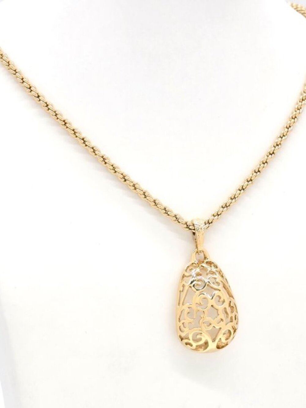 Saint Laurent Yves Egg Arabesque Pendant Necklace Gold - Picture 8 of 8